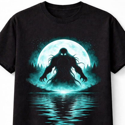 Cthulhu Cosmic Horror Lovecraft Monster Moon Graphic Unisex T-Shirt
