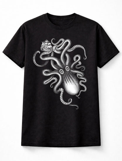 Giant Kraken Octopus Pirate Ship Nautical Unisex T-Shirt