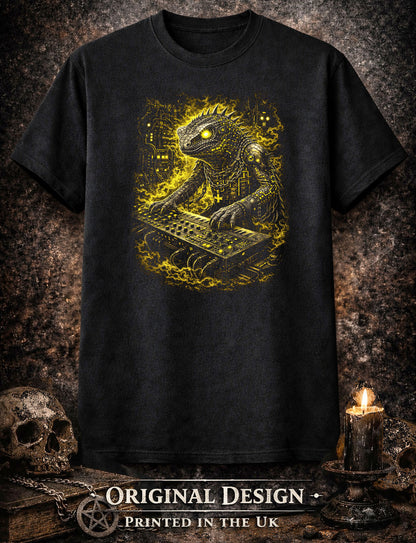 Lizard Reptile Heavy Metal Rocker Unisex Graphic T-Shirt Gothic Music Art Tee