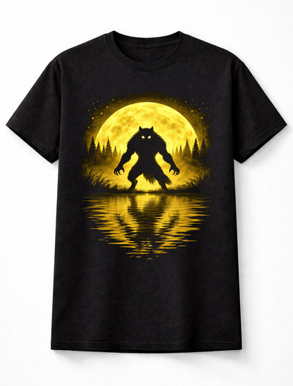 Werewolf Full Moon Horror Monster Halloween Graphic Unisex T-Shirt